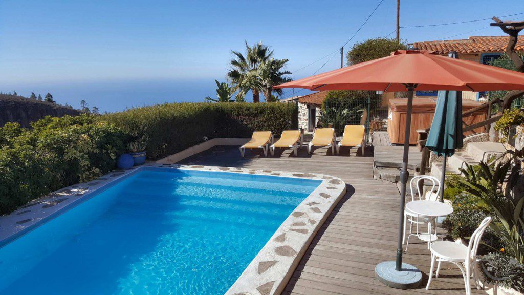 solarbeheizter Gemeinschaftspool / heated comunitapool